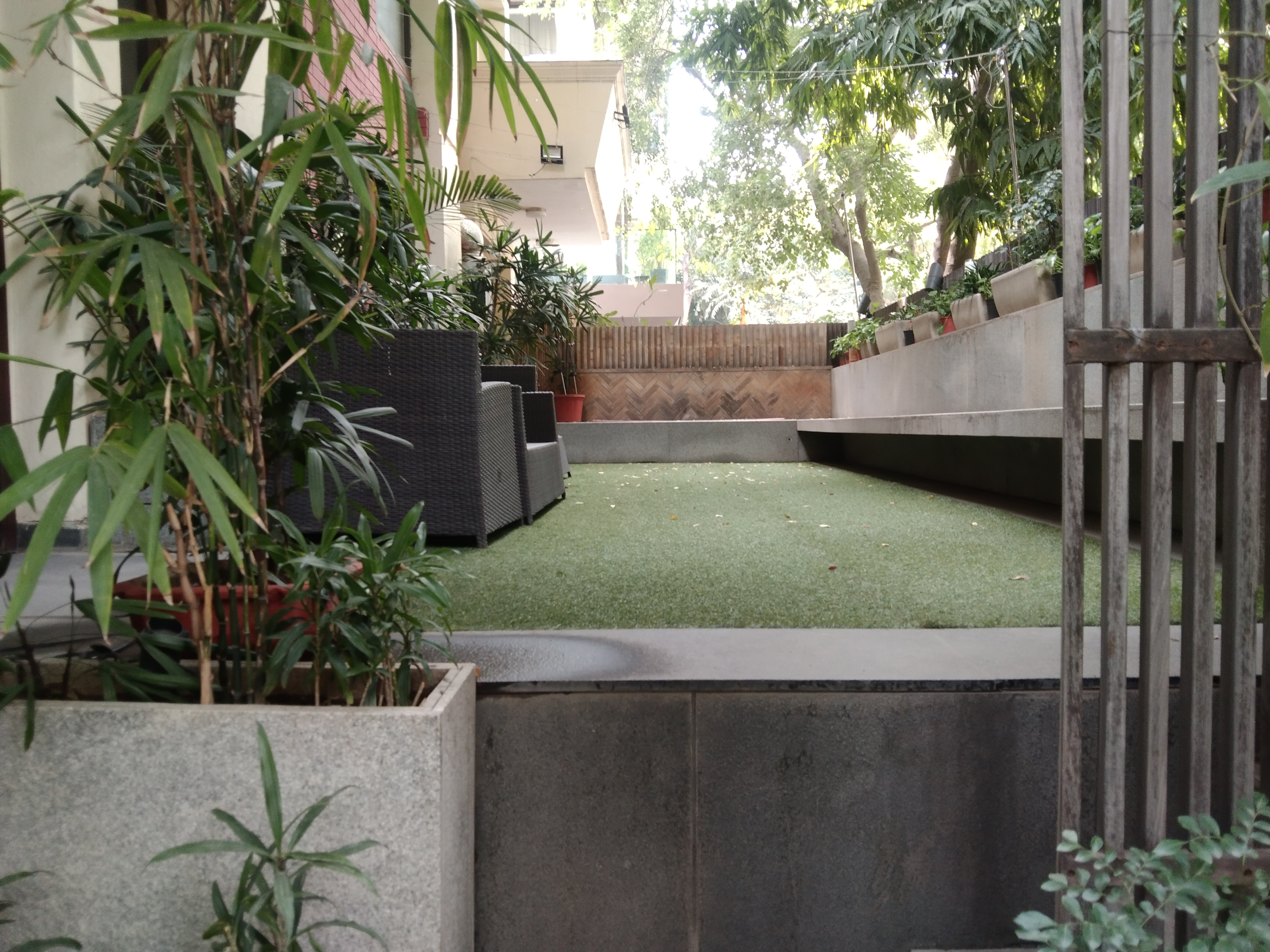 RESIDENTIAL BUILDING AT 6 PALAM MARG, NEW DELHI