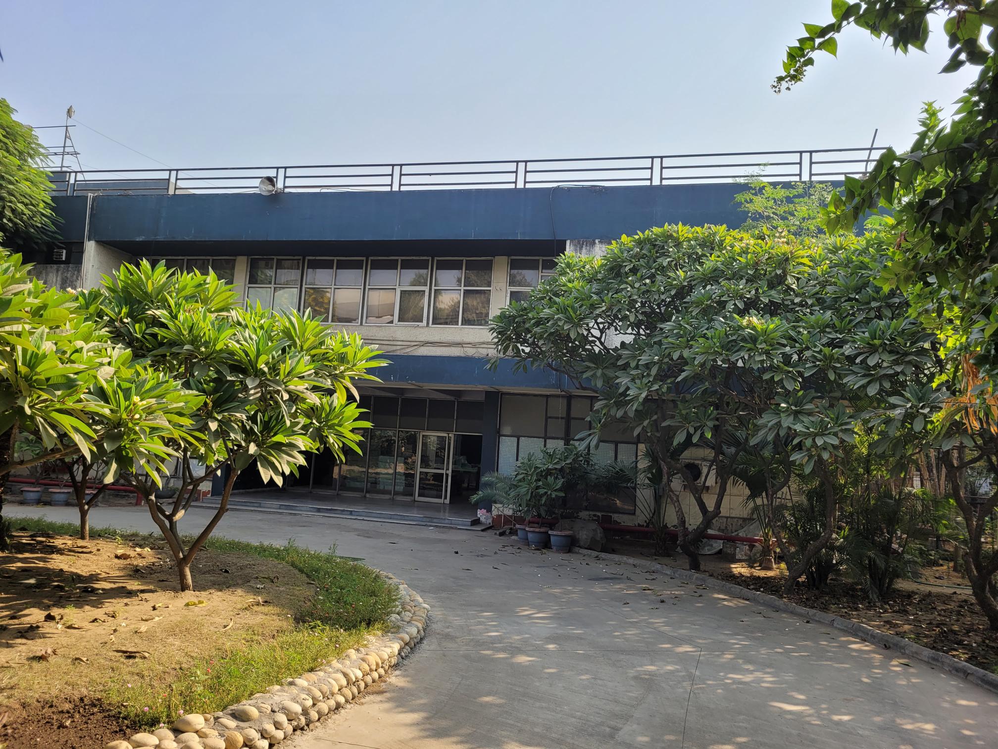 'GOODEARTH DESIGN STUDIO' AT 8/4, BALLABGARH, FARIDABAD, HARYANA