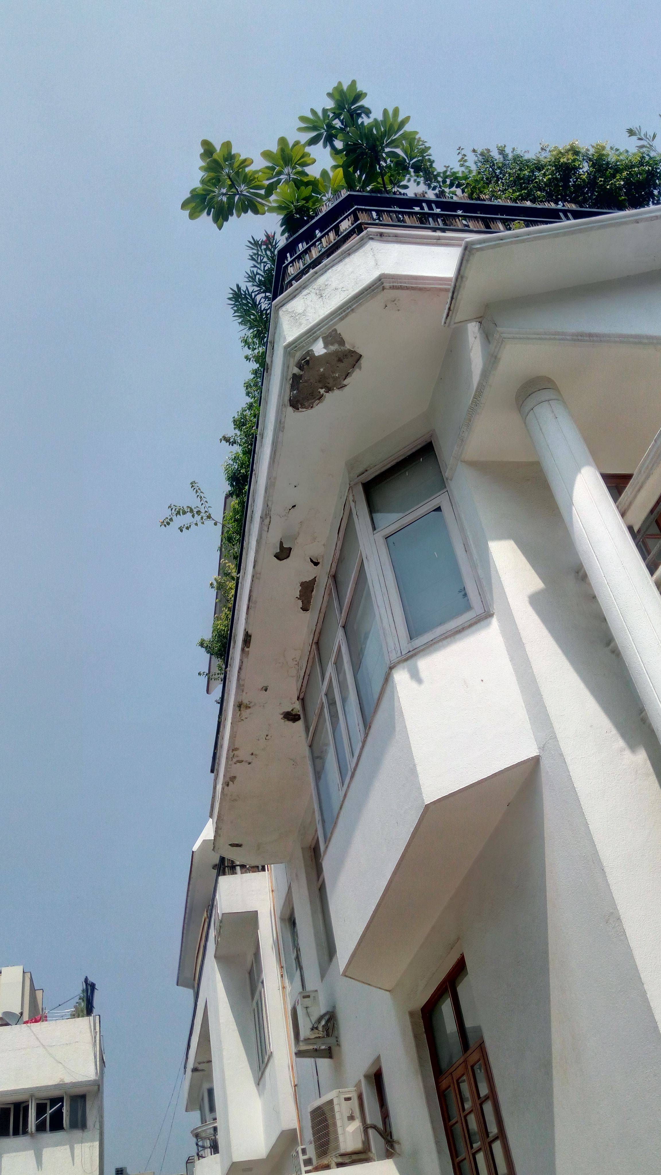RESIDENTIAL BUILDING AT F-6/5, VASANT VIHAR, N.D.
